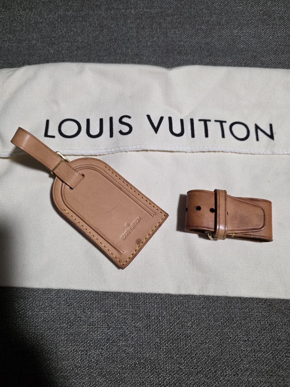 Louis Vuitton Tan Leather Luggage Tag and Matching Strap